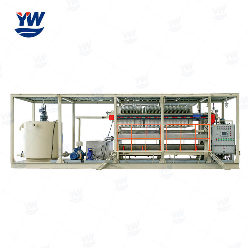 Skid mounted filter press